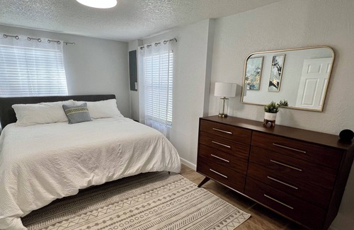 College Park House | Beautiful Bungalow