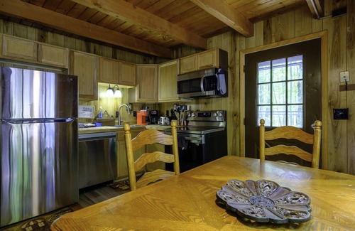 Lackawaxen House | Beautiful cabin in the woods