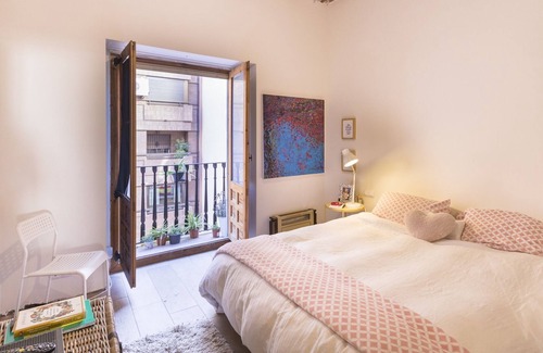 Extramurs Condo | Beautiful Central Apartment