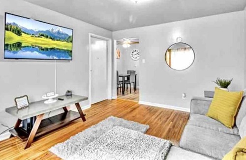 Buffalo Apartment | Beautiful, Centrally Located 1BR, 1Bath; W/ Sleeper Sofa, Sleeps 4!
