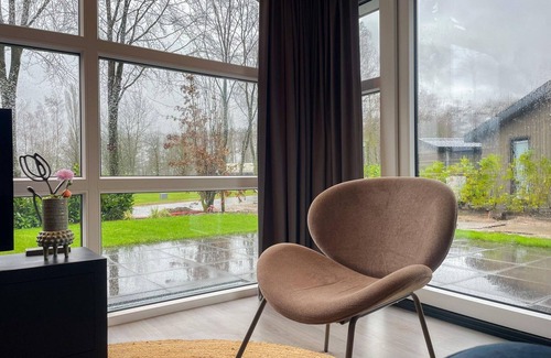 Municipality of Veldhoven Ski Chalet | Beautiful Chalet With Airco, in a Holiday Park