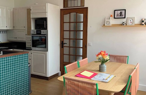 Dives-sur-Mer House | Beautiful character house in the historic center of Dives. Ideal for families!