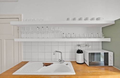 Charlottenburg-Wilmersdorf Apartment | Beautiful Charlottenburg 3BR, Central Location, by Blueground