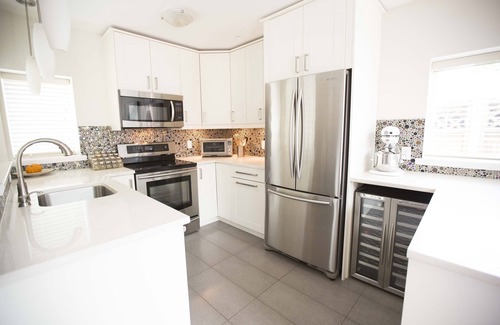 South Cambie House | Beautiful Coach House in Perfect Location