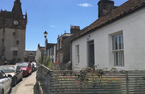 Pittenweem House | Beautiful Coastal Cottage in Pittenweem