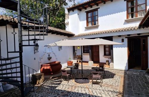 Antigua Guatemala Apartment | Beautiful Colonial Casita Quetzalli