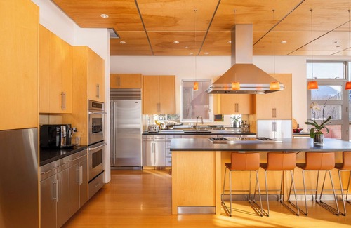 Hailey House | Beautiful Compound on the Bigwood River with Guest House Sleeps 20