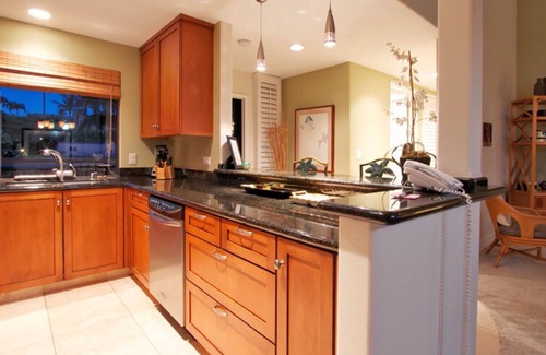 Wailea Condo | Beautiful Condo -Beachfront Complex 3-4 min easy walk to beach. Grt Ocean views