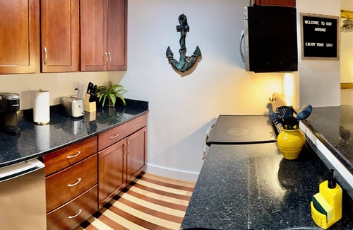Eastport Condo | Beautiful Condo by the Naval Academy