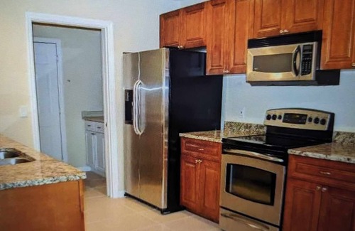 Fort Pierce Condo | Beautiful Condo Close to Beaches, Restaurants, Golf Courses and More!