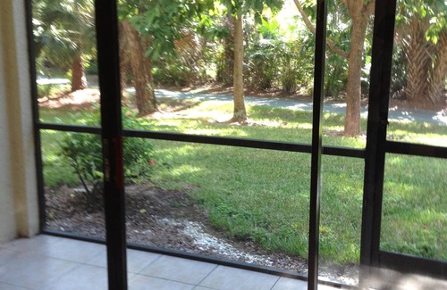 Central Naples Condo | Beautiful Condo - close to everything