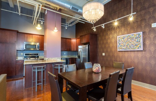 Downtown Niagara Falls Condo | Beautiful condo overlooking Niagara Falls state park