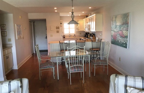 Central Beach Condo | Beautiful Condo On Atlantic Ocean