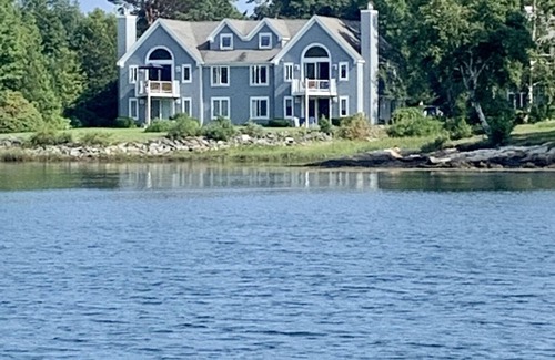 Boothbay Harbor Condo | Beautiful Condo on Ocean Cove - Easy walk to harbor-side town