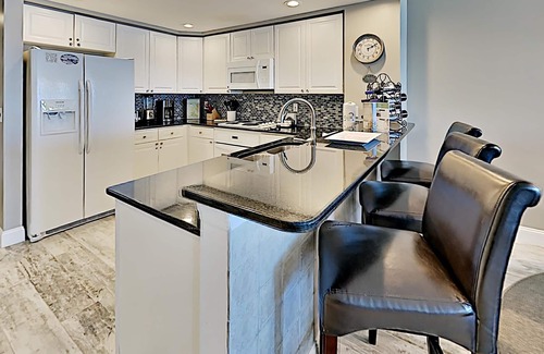 Pensacola Beach Condo | Beautiful Condo Directly on the Gulf with Breathtaking Beach Views