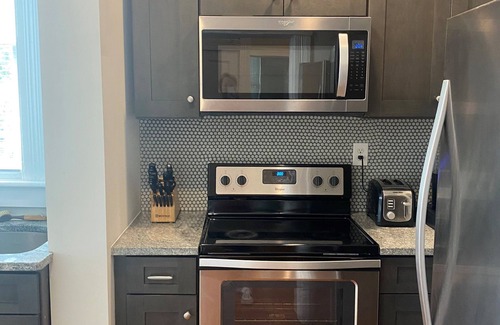 Thomas Square Condo | Beautiful Condo with walking distance to Forsyth park