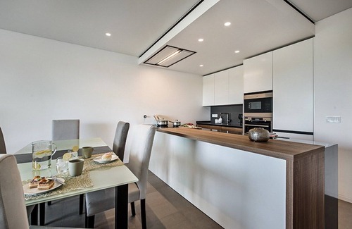 Conceicao e Cabanas de Tavira Apartment | Beautiful contemporary 2 bedroom apartment in Cabanas Oceanview pool & Free Wifi