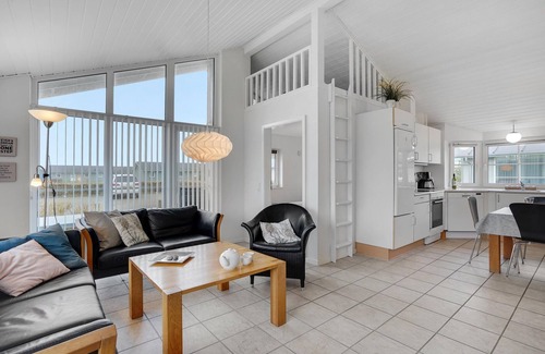 Houstrup House | Beautiful cottage in the vacation center Seawest.