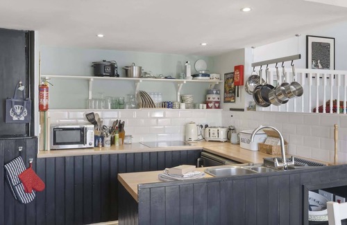 Polruan House | Beautiful Cottage on the Water Front, Polruan