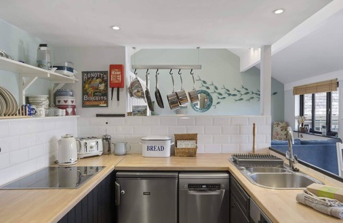 Polruan House | Beautiful Cottage on the Water Front, Polruan
