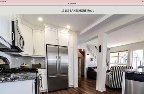 Lowbanks Cottage | Beautiful Cottage Retreat Located On Lake Erie