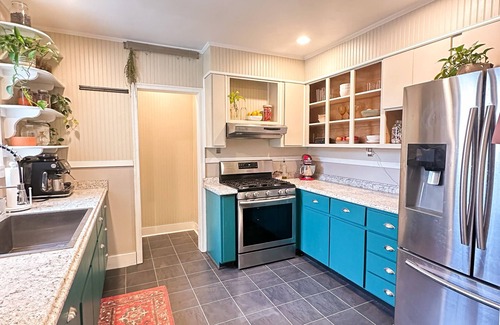 Pendleton King House | Beautiful cottage style home! 4 miles from the Augusta National!