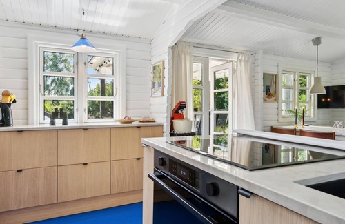 Holbaek House | Beautiful cottage with soul and charm on Tuse Næs.