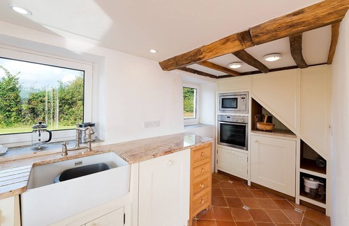 Bude Cottage | Beautiful Cottage with Stunning Sea Views,Pet friendly,3mins to beach,EV charger