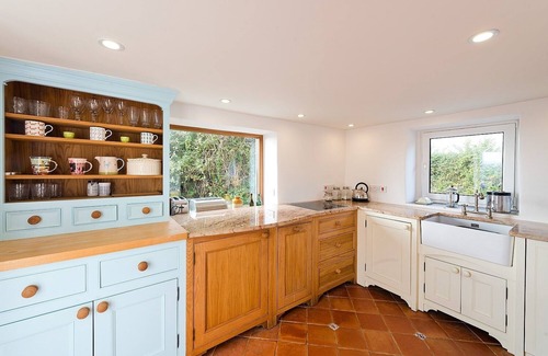 Bude Cottage | Beautiful Cottage with Stunning Sea Views,Pet friendly,3mins to beach,EV charger