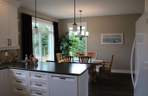 Black Creek House | Beautiful Country Guest Suite close to stunning beaches and great salmon fishing