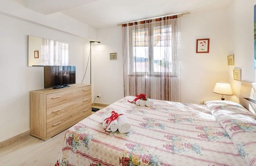 Laureana Cilento Apartment | Beautiful Cozy Apt Terrace Shared Pool, Laureana Cilento, Italy