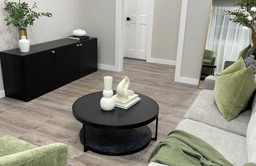 New Rochelle Apartment | Beautiful & Cozy Apartment
