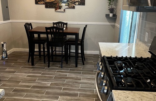 Loganville House | Beautiful, Cozy Bungalow in Downtown Loganville