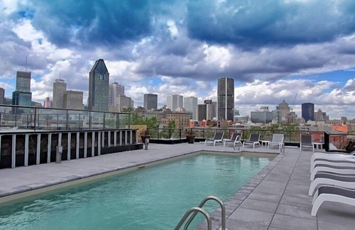 Griffintown Condo | Beautiful Cozy & Luxurious. All-Included. Modern Design. Premium Services.