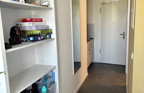 Neukoelln Apartment | Beautiful Cozy studio in the heart of NeukolnnWith a balcony