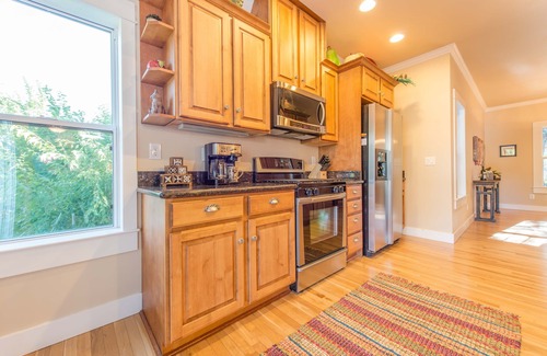 Prescott House | Beautiful Craftsman Style Home Fully Equipped With Comfort In Mind.