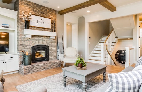 Colorado Springs House | Beautiful Custom Farmhouse on 3.5 Acres of Land