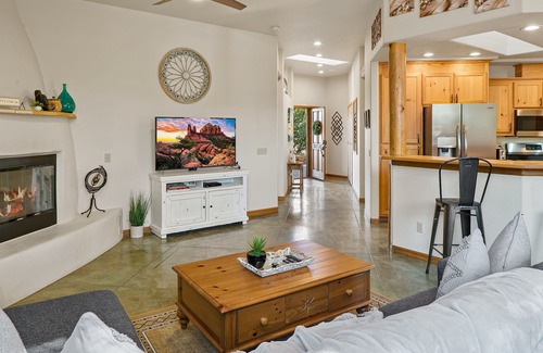 West Sedona House | Beautiful Custom Home Steps Away From Red Rock Trails With A Relaxing Hot Tub!