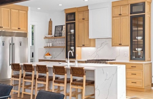 Coeur d'Alene House | BEAUTIFUL CUSTOM LAKE COUER D ALENE WATERFRONT HOUSE WITH JACUZZI