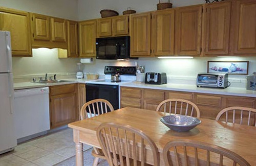 Jeffersonville Resort | Beautiful Deluxe 2 Bedroom Condo in Smugglers Notch Resort