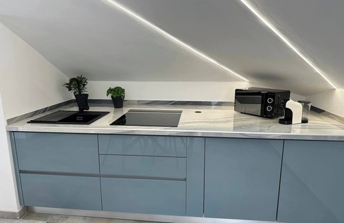 Diano Castello Apartment | Beautiful design apartment surrounded by greenery 1km from the center