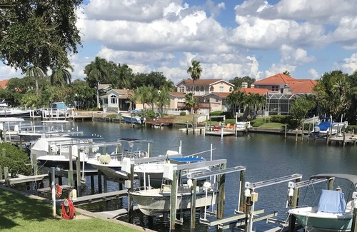 Tierra Verde Condo | Beautiful Dog Friendly Tierra Verde Waterfront Condo