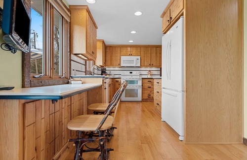 Sturgeon Bay House | Beautiful Door County, Sturgeon Bay Home. Fully stocked