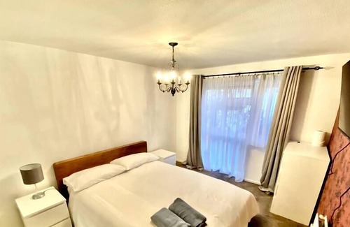 Cheetham Hill House | Beautiful Double room close to Manchester Centre