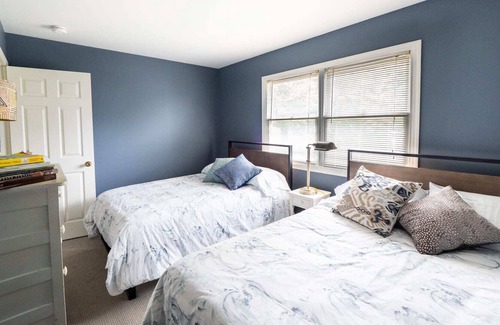 Williamstown House | Beautiful Downtown Home With Mountain Views
