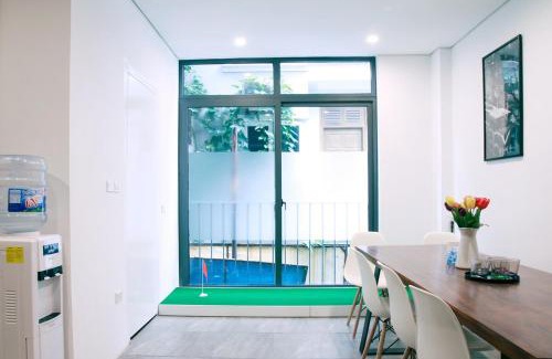 Thuy Khue Apartment | Beautiful duplex with lake view