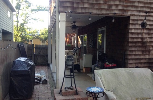 Eastport House | Beautiful Eastport Home walking distance to downtown and USNA. Includes parking