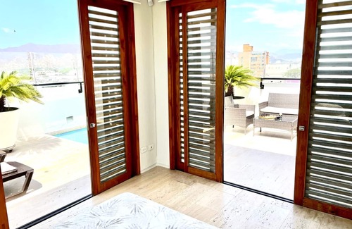 Historic Center House | Beautiful Executive Penthouse