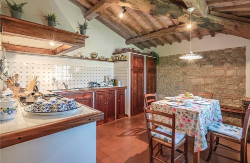 Monteroni d'Arbia House | Beautiful farmhouse, completely restored and transformed into comfortable accommodation, ideal for a