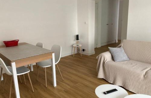 Cannes La Bocca Apartment | Beautiful family cocoon of 65 m close to the sea